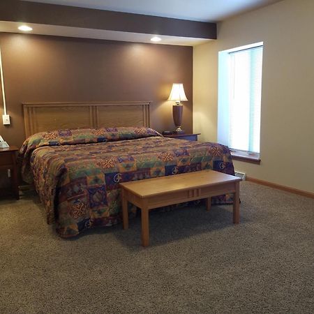 Amber'S Inn And Suites ウィスコンシン デルズ 部屋 写真