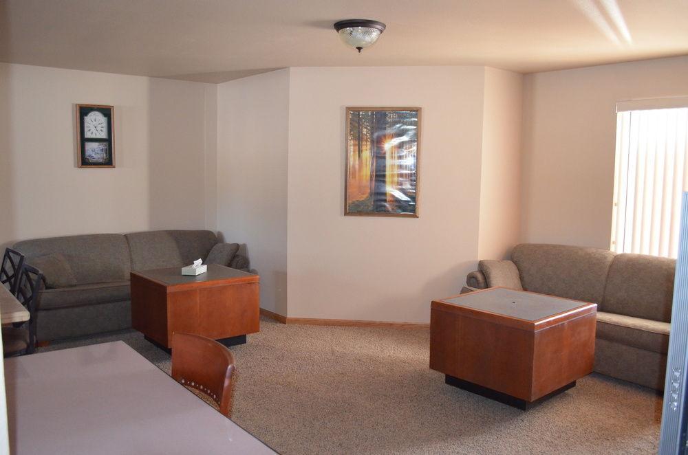 Amber'S Inn And Suites ウィスコンシン デルズ エクステリア 写真